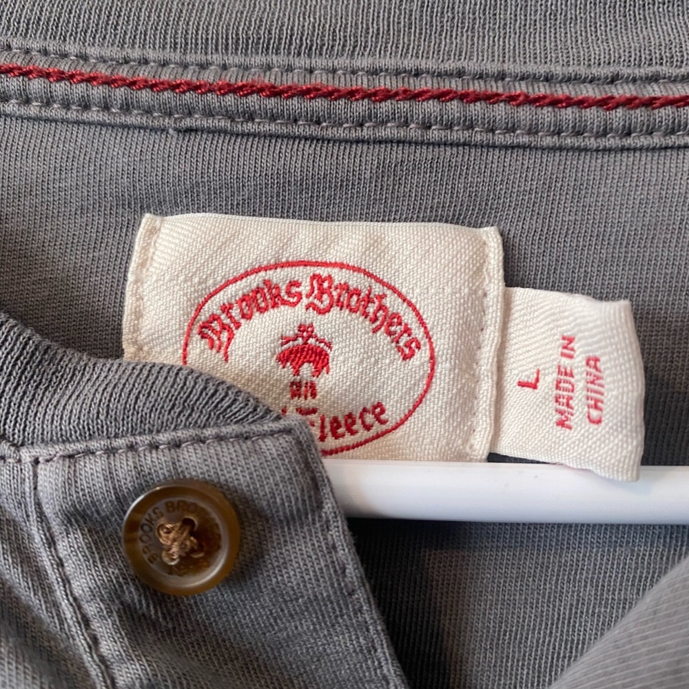 Brooks Brothers Red Fleece Henley Men’s L